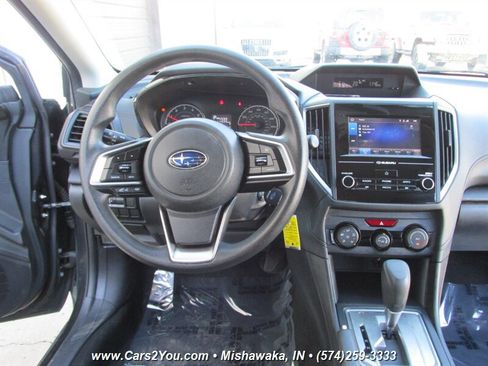 Used 2019 Subaru Crosstrek 2.0i AWD/4WD image 18