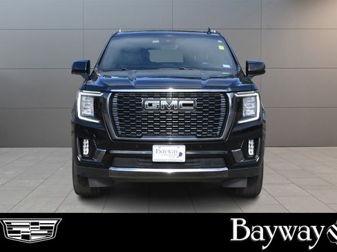 Used 2024 GMC Yukon Denali Ultimate image 2
