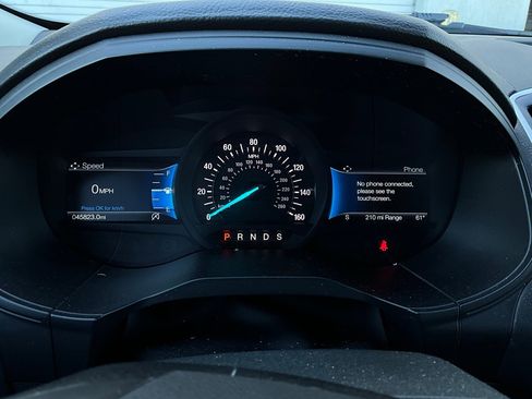 Used 2024 Ford Edge SEL image 35