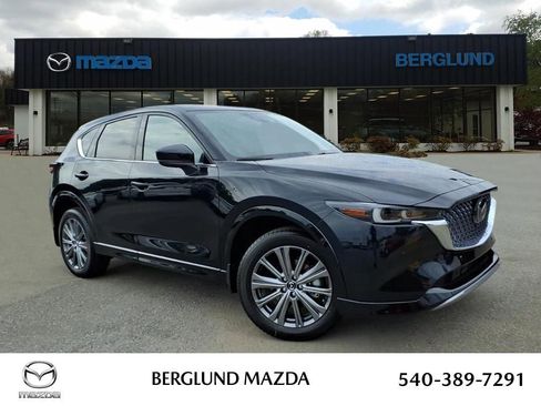 New 2025 MAZDA CX-5 Signature image 1