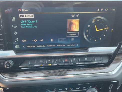 Used 2023 Chevrolet Silverado 1500 LT image 15