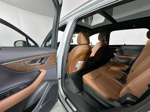 New 2026 Audi Q7 3.0T Premium Plus image 17