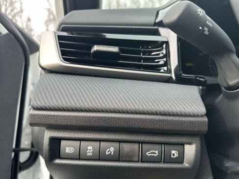 New 2026 Toyota Camry SE image 24