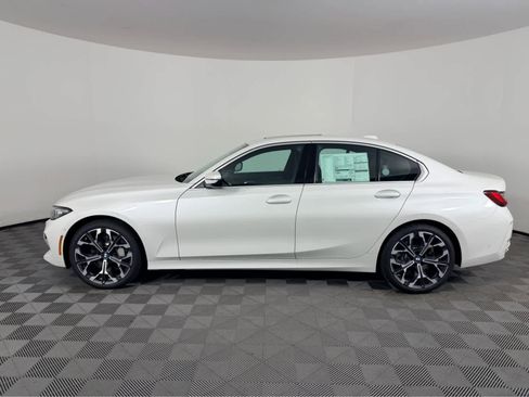 New 2026 BMW 330i xDrive Sedan w/ Convenience Package image 7