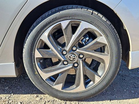 Used 2018 Toyota Corolla iM image 13