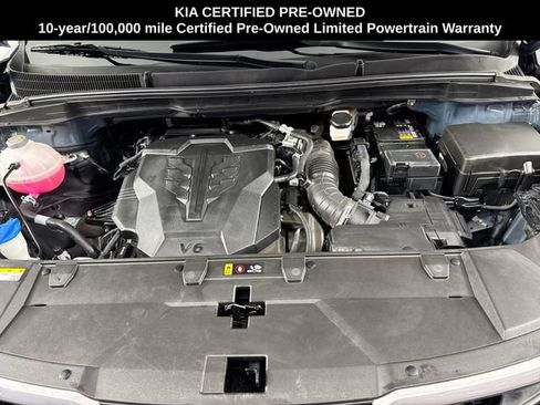 Certified 2024 Kia Carnival EX FWD image 26