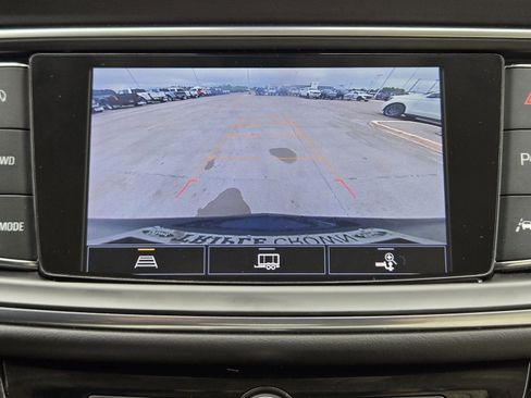 Used 2023 Buick Enclave Essence w/ Experience Buick Package AWD/4WD image 18