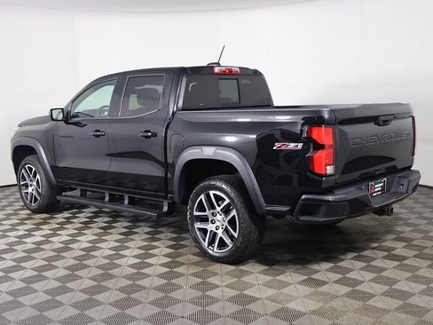 Used 2023 Chevrolet Colorado Z71 w/ Z71 Convenience Package 2 AWD/4WD image 8