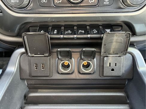 Used 2019 Chevrolet Silverado 2500 LTZ w/ Duramax Plus Package AWD/4WD image 26