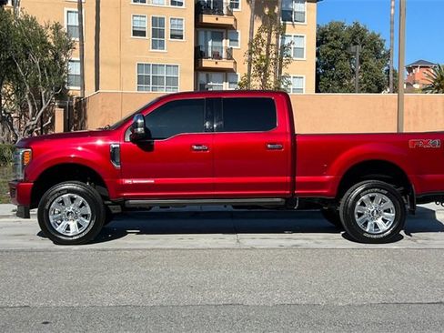 Used 2017 Ford F250 Platinum w/ Platinum Ultimate Package image 7