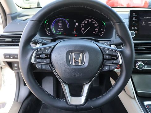 Certified 2022 Honda Accord Touring image 28