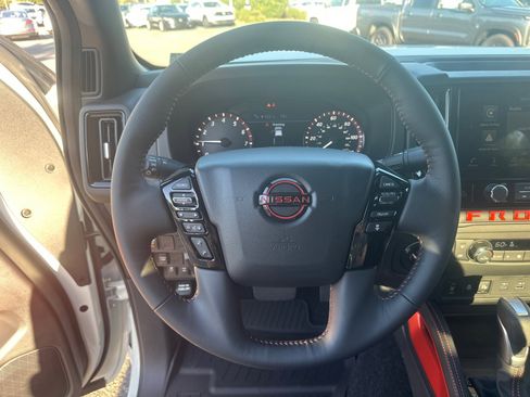 New 2026 Nissan Frontier PRO-4X w/ Pro-4x Convenience Package image 23