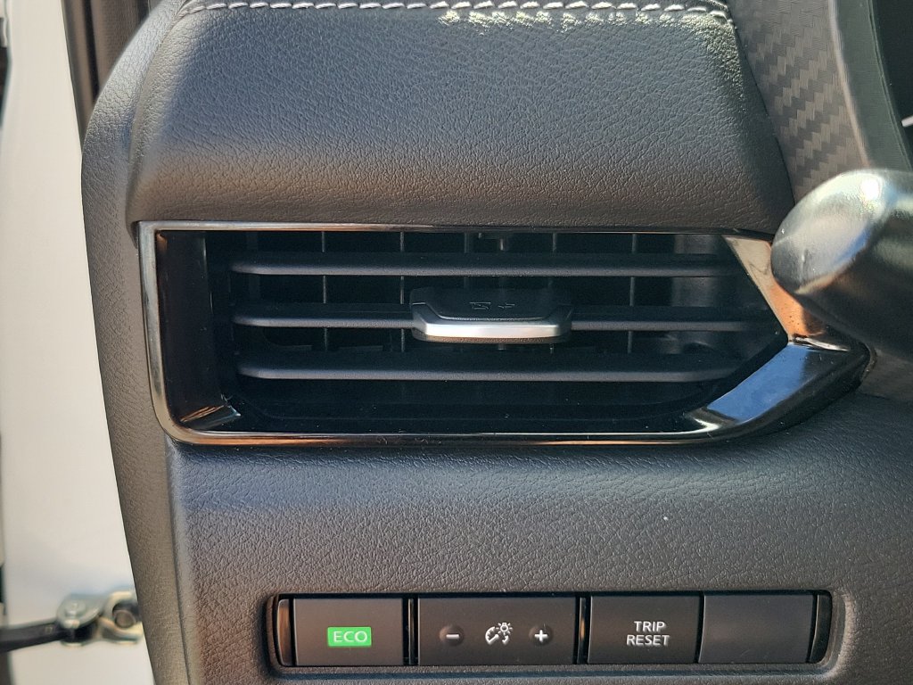 Certified 2025 Nissan Sentra SV FWD image 30