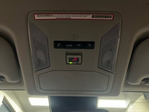 Used 2020 Toyota RAV4 LE image 21