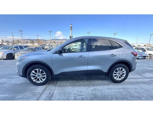 Used 2022 Ford Escape SE image 4