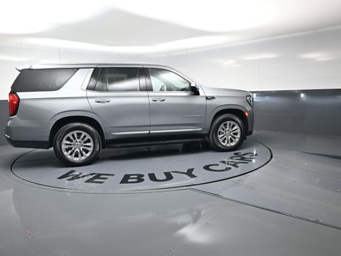 Used 2023 GMC Yukon SLT image 10