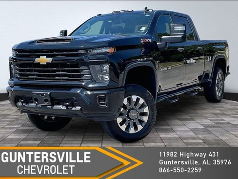 Used 2024 Chevrolet Silverado 2500 Custom w/ Custom Value Package AWD/4WD image 1