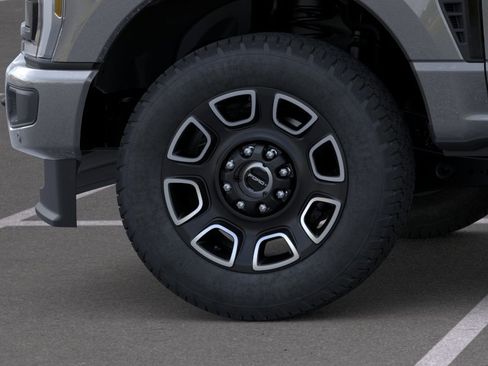 New 2025 Ford F250 Platinum AWD/4WD image 19
