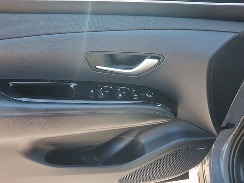 Certified 2023 Hyundai Santa Cruz Limited image 13