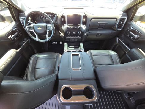 Used 2020 Chevrolet Silverado 1500 LTZ w/ LTZ Plus Package RWD image 23