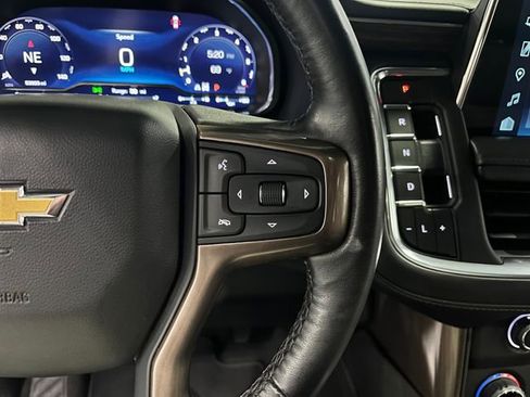 Used 2022 Chevrolet Tahoe High Country AWD/4WD image 18