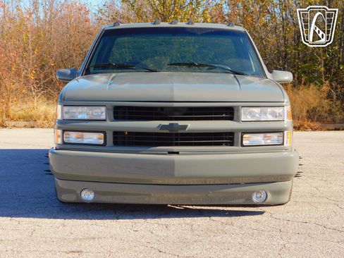 Used 1989 Chevrolet Silverado 3500 2WD Regular Cab image 40