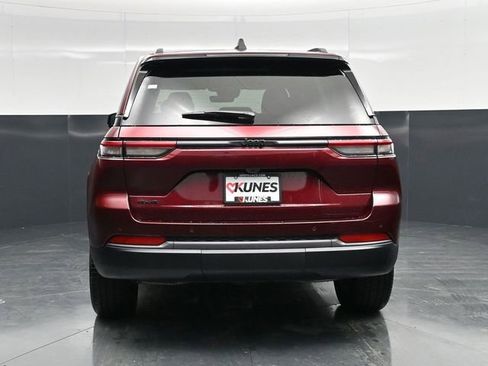 New 2026 Jeep Grand Cherokee Limited image 7