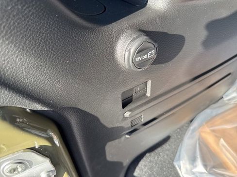 New 2025 Jeep Wrangler Unlimited Rubicon image 8