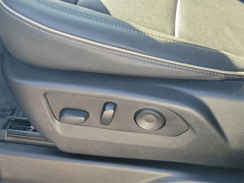 Used 2023 Chevrolet Tahoe Premier image 22