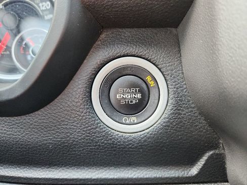 Used 2021 RAM 1500 Big Horn AWD/4WD image 18