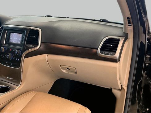 Used 2014 Jeep Grand Cherokee Laredo w/ Quick Order Package 23E RWD image 18