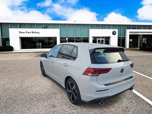 New 2026 Volkswagen GTI SE FWD image 6