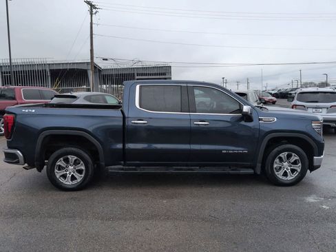 Used 2022 GMC Sierra 1500 SLT image 9