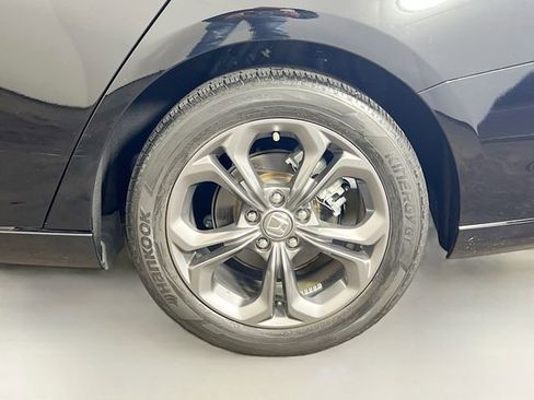 Certified 2023 Honda Accord EX-L image 25