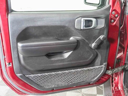 Used 2021 Jeep Wrangler Unlimited Sport image 21