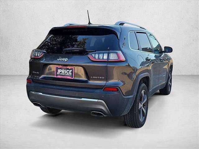 Used 2019 Jeep Cherokee Limited w/ Luxury Group AWD/4WD image 5