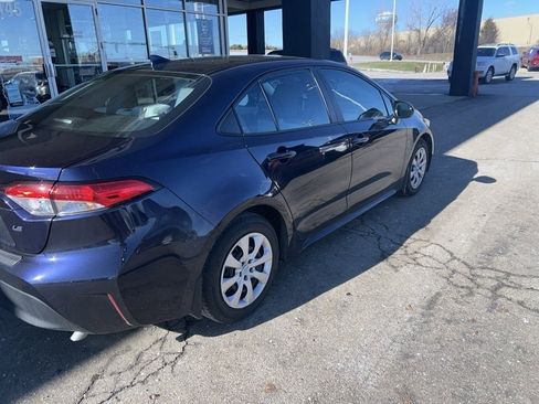 Used 2023 Toyota Corolla LE image 5