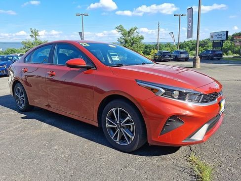 Used 2023 Kia Forte LXS FWD image 8