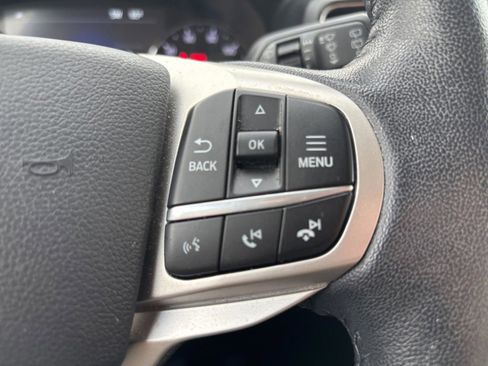 Used 2021 Ford Explorer XLT w/ Equipment Group 202A image 14