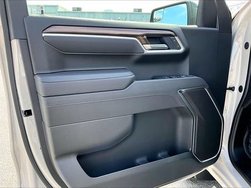 New 2026 Chevrolet Silverado 1500 RST w/ Z71 Off-Road Package AWD/4WD image 24