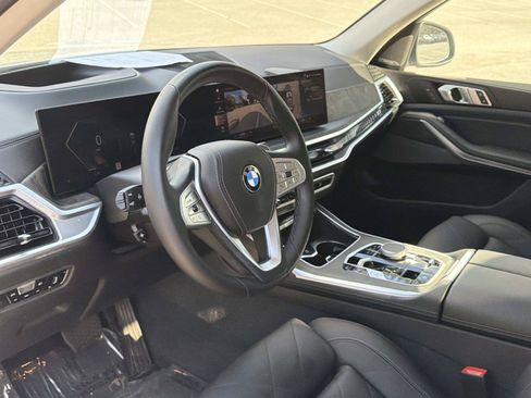 Used 2023 BMW X7 xDrive40i w/ Premium Package AWD/4WD image 33