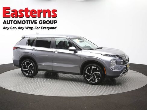 Used 2024 Mitsubishi Outlander SE AWD/4WD image 48