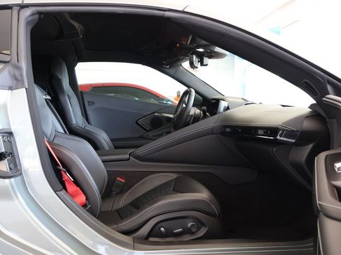 Used 2023 Chevrolet Corvette Stingray Preferred Cpe w/ Z51 Performance Package RWD image 51