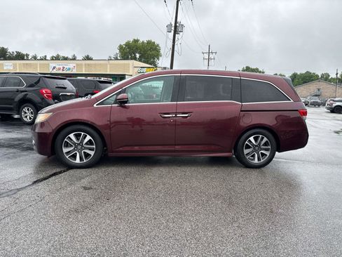 Used 2016 Honda Odyssey Touring image 2