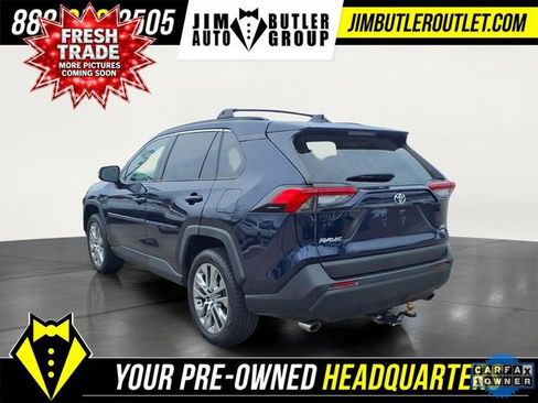 Used 2021 Toyota RAV4 XLE Premium AWD/4WD image 27