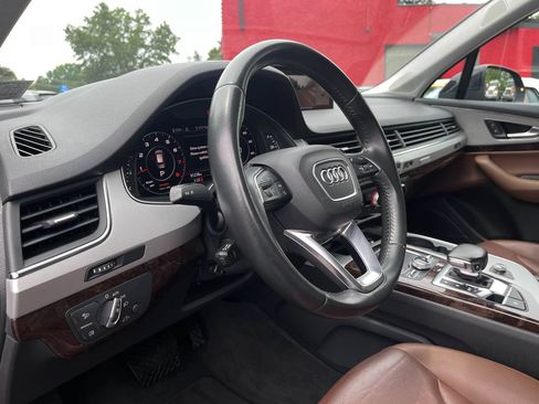 Used 2019 Audi Q7 2.0T Premium Plus w/ Premium Plus Package AWD/4WD image 19