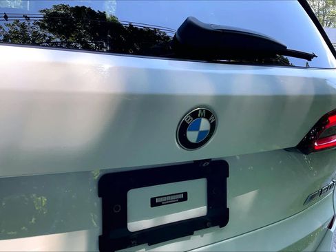 Used 2021 BMW X5 M50i AWD/4WD image 30