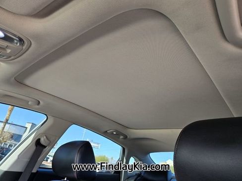 Used 2019 Kia Optima SX image 13