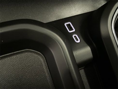 Certified 2025 GMC Sierra 2500 Denali Ultimate image 30