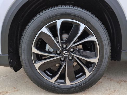 Used 2023 MAZDA CX-5 AWD 2.5 S w/ Premium Package image 32